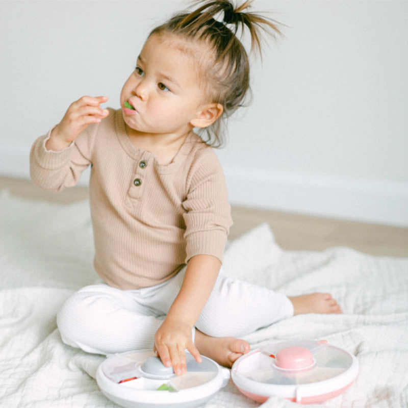 Travel Spinning Snack Box