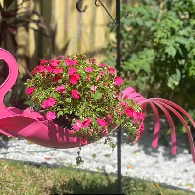 🔥Handmade Bright Colorful Bird Hanging Planter Yard Decor